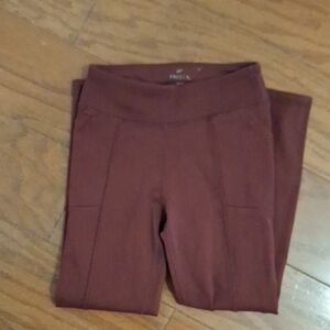 Freely Yoga Pants Size S